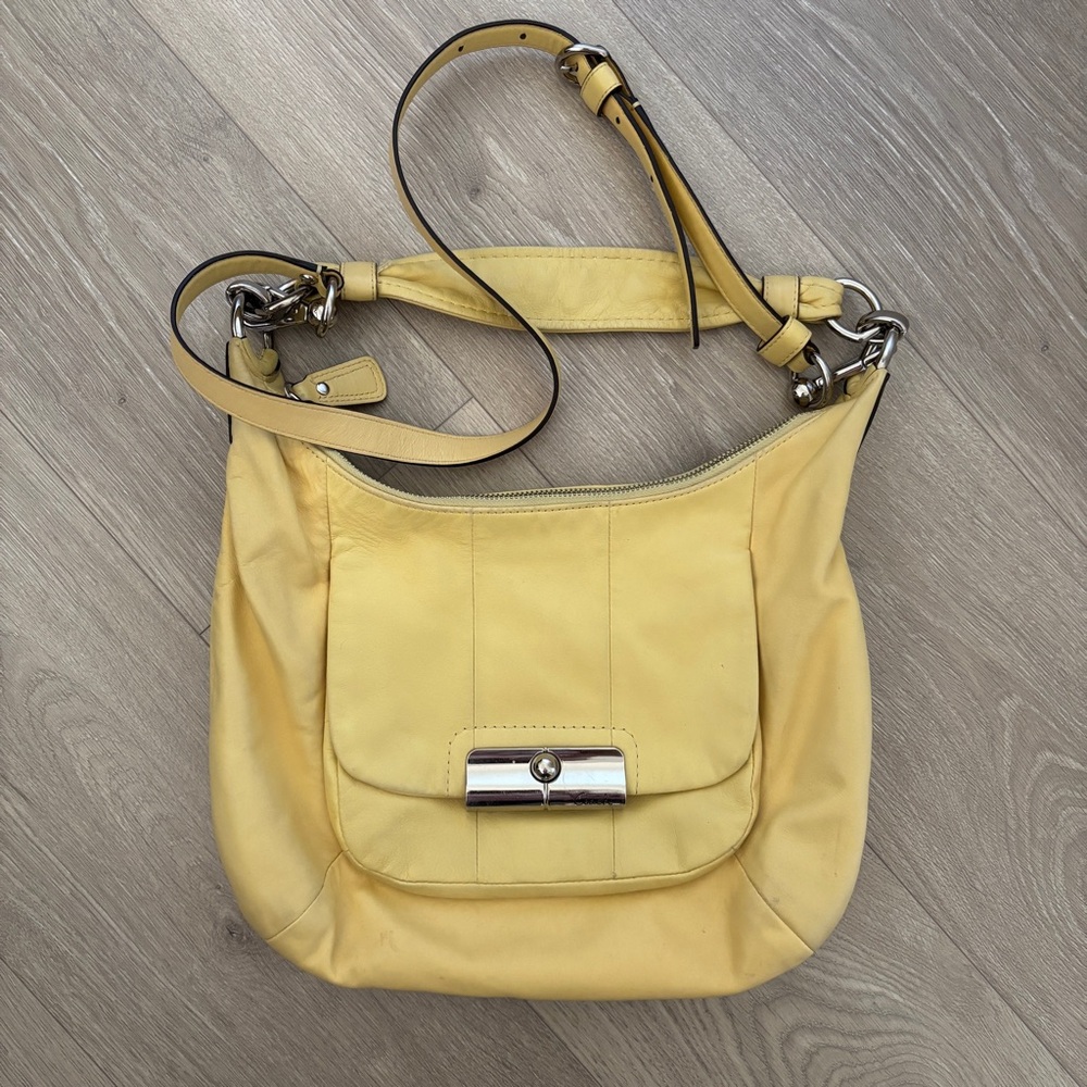 Authentic COACH Butter Yellow Leather Hobo Bag
